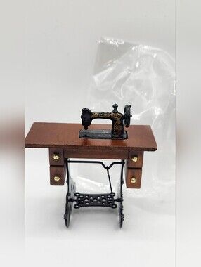 Mayberry Street Sewing Machine Table 1:12 Scale Dollhouse Miniature Dark Wood